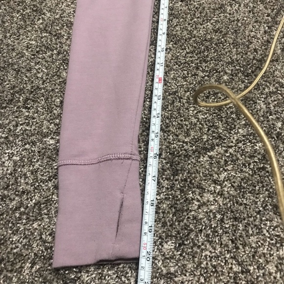 Athleisure top - Picture 4 of 7